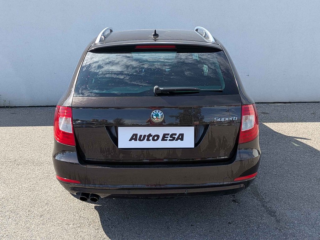Škoda Superb II 2.0 TDi Elegance