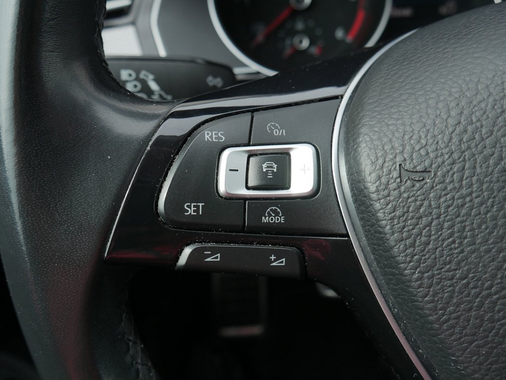 Volkswagen Passat 2.0TDi 