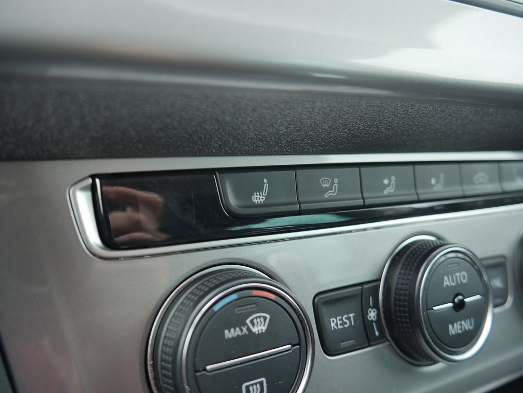 Volkswagen Passat 2.0TDi 