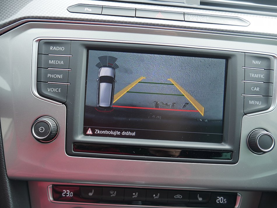 Volkswagen Passat 2.0TDi 