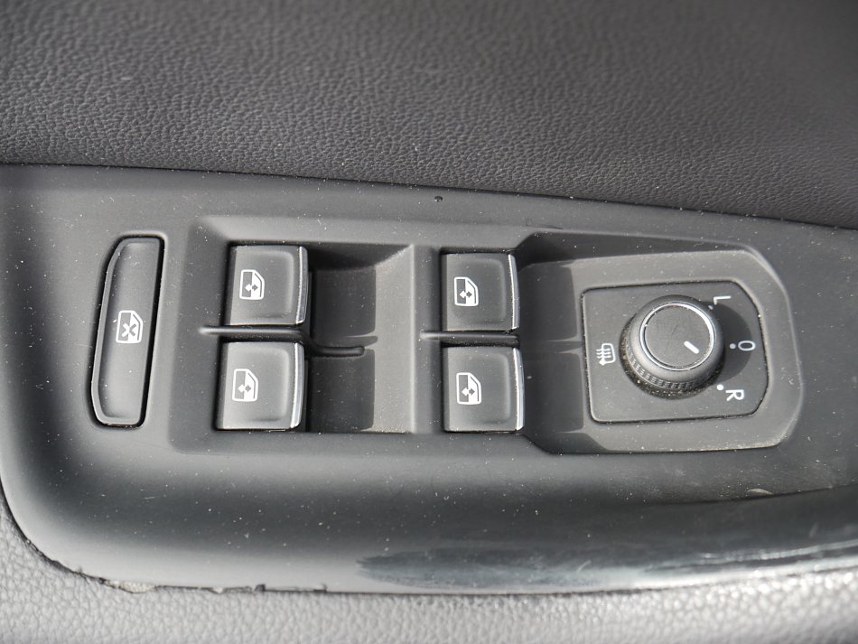 Volkswagen Passat 2.0TDi 