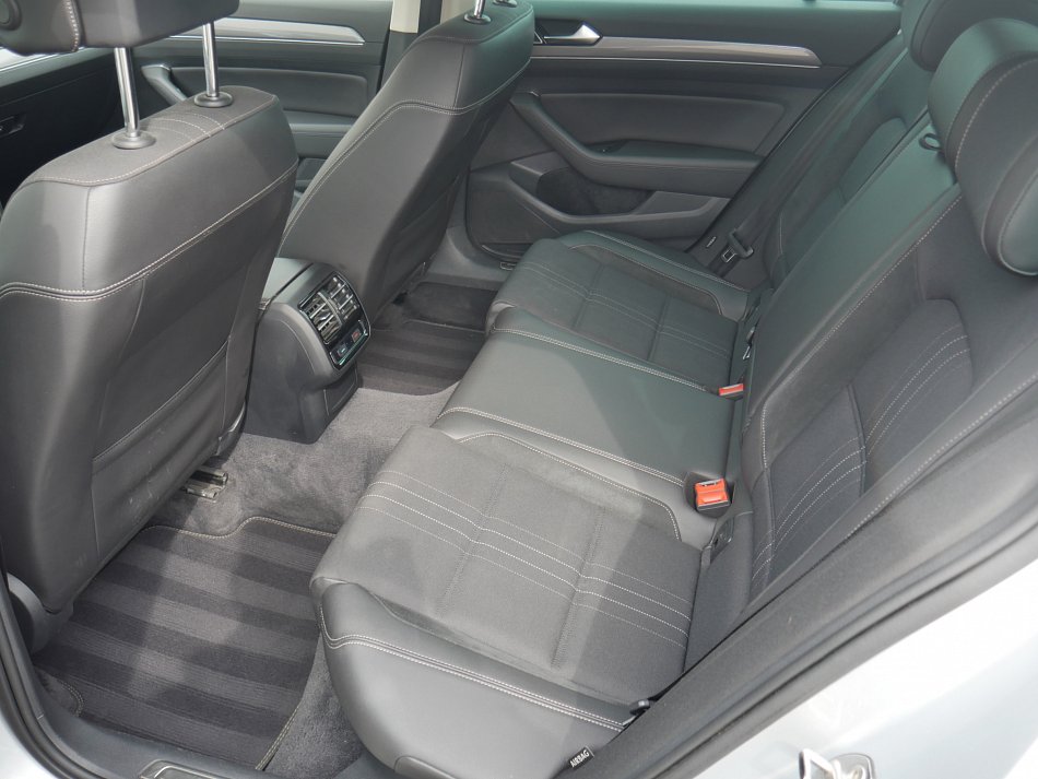 Volkswagen Passat 2.0TDi 