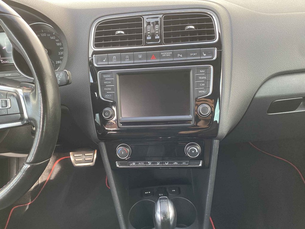 Volkswagen Polo 1.8 TSi GTi