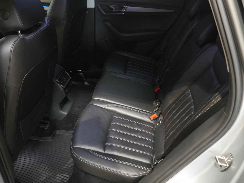 Škoda Karoq 2.0 TDi Style Plus 4x4