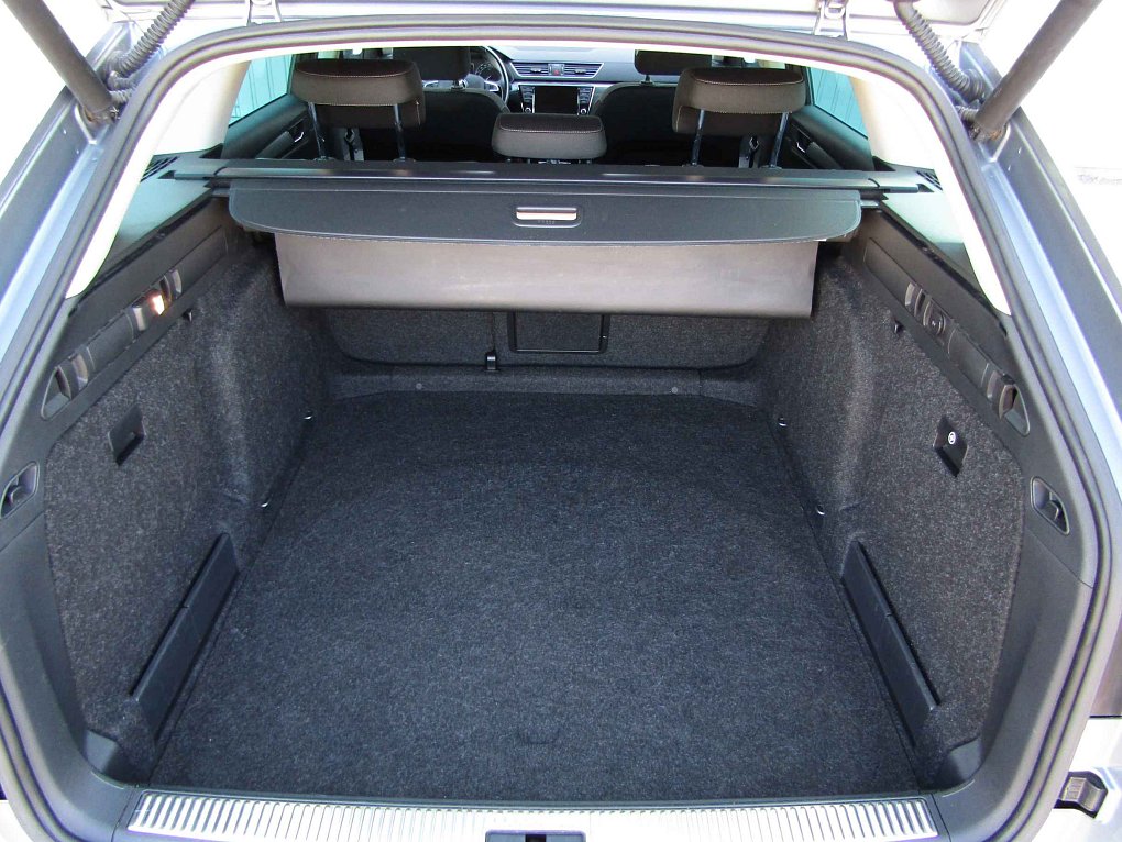 Škoda Superb III 2.0 TDi Ambition