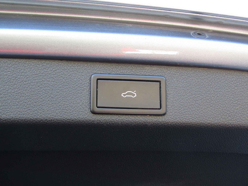 Škoda Superb III 2.0 TDi Ambition