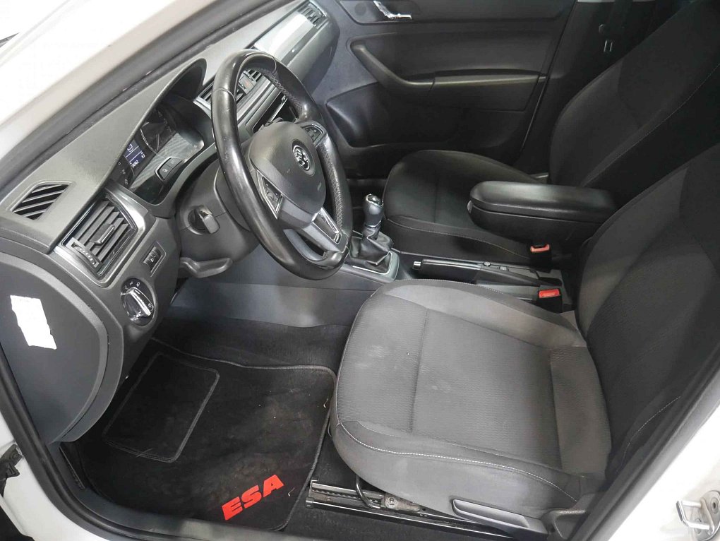 Škoda Rapid 1.6 TDi Ambition