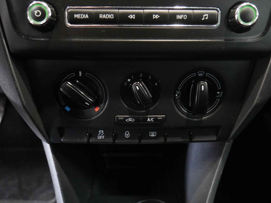 Škoda Rapid 1.6 TDi Ambition
