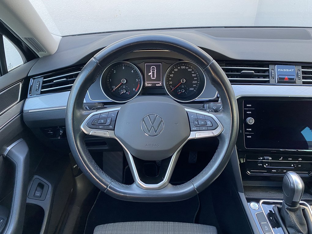 Volkswagen Passat 2.0TDi Business