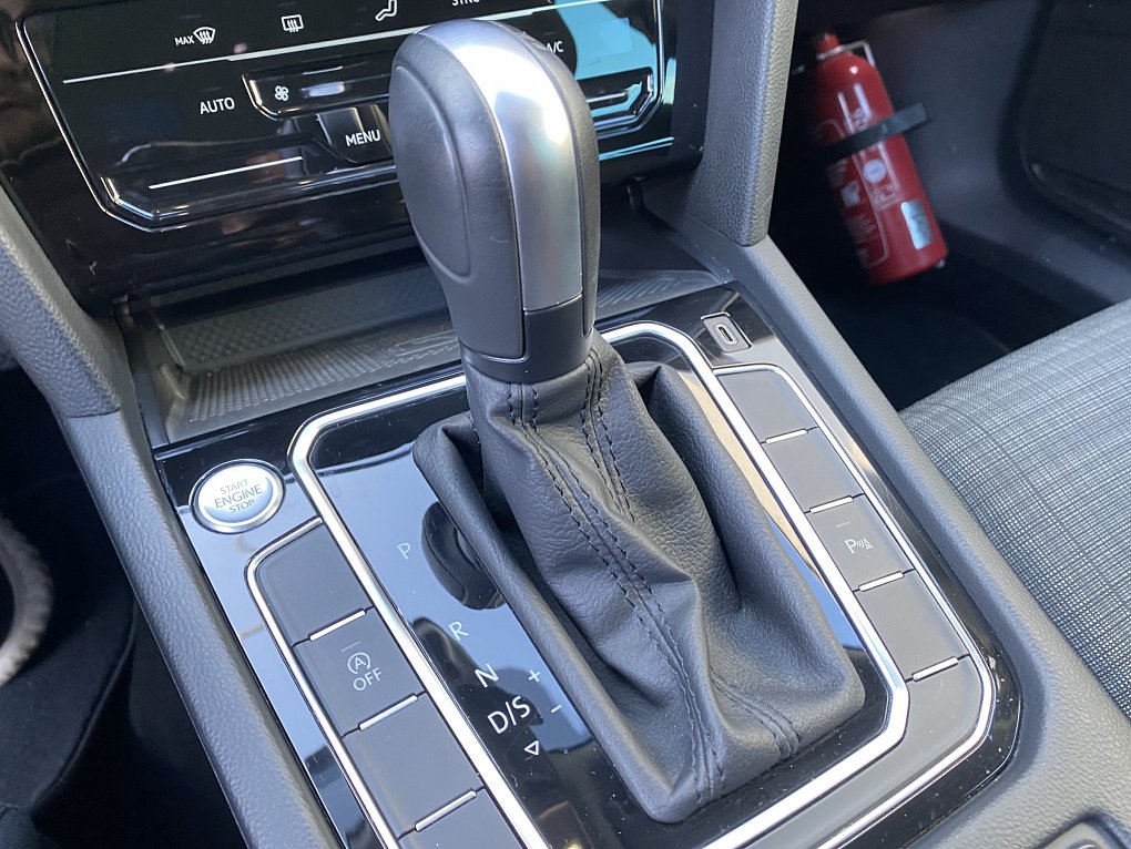 Volkswagen Passat 2.0TDi Business