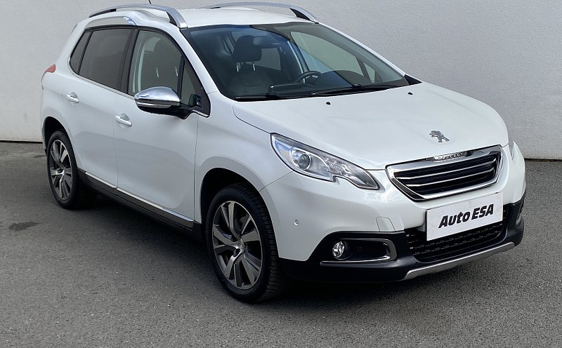 Peugeot 2008 1.6i Allure
