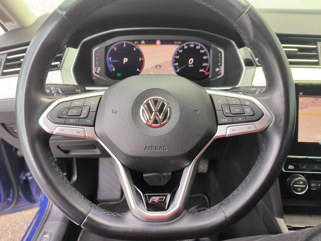 Volkswagen Passat 2.0TDi R-Line