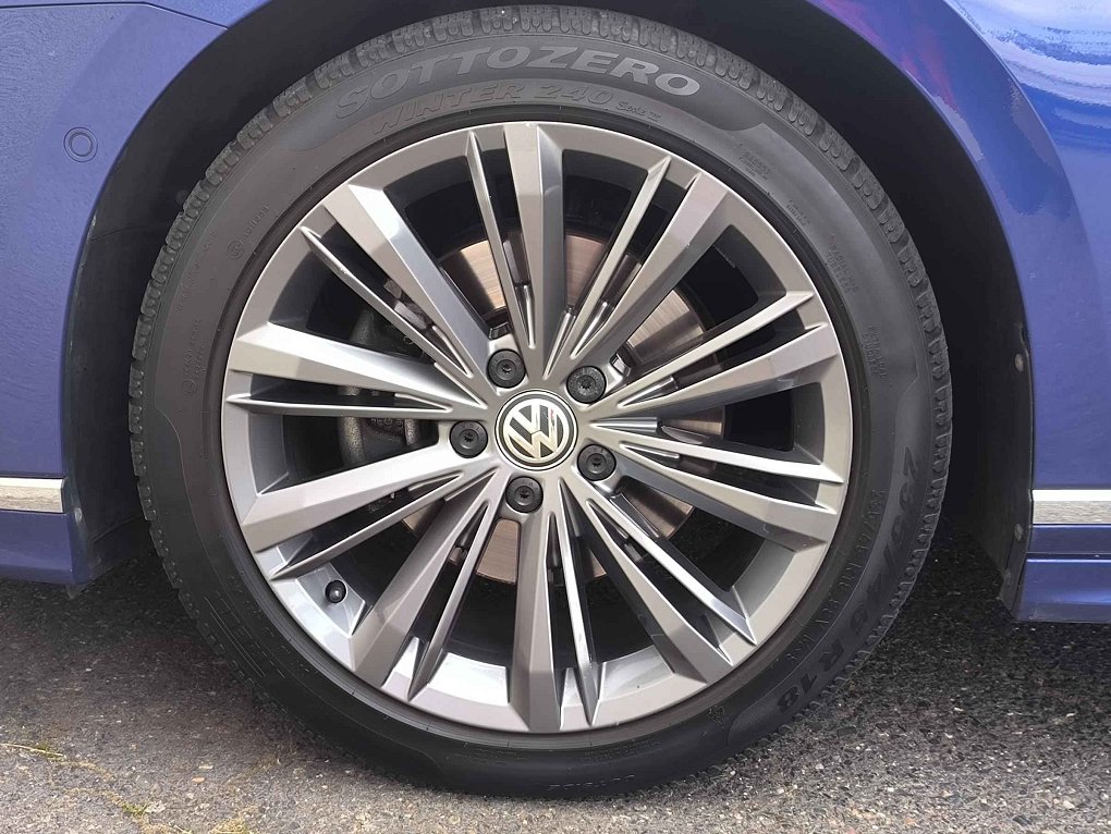 Volkswagen Passat 2.0TDi R-Line