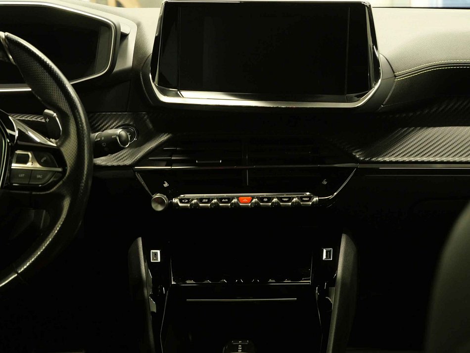 Peugeot 2008 1.5HDI 