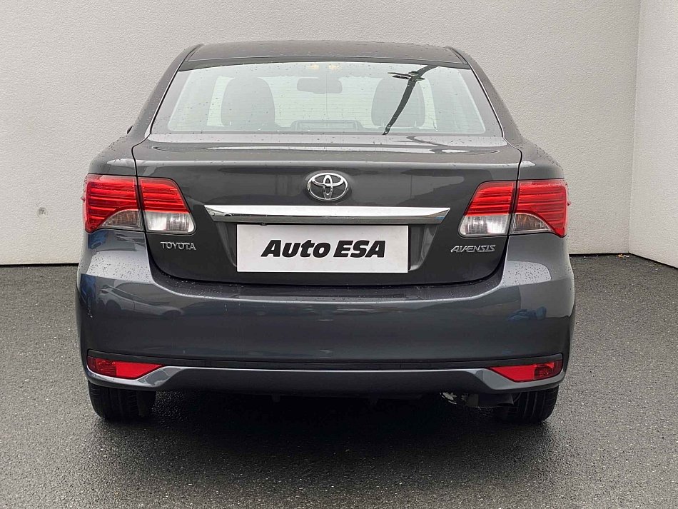 Toyota Avensis 1.8 VVT-i 