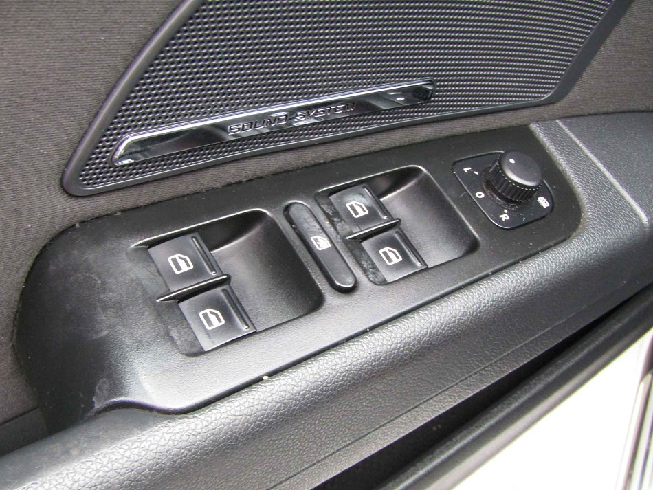 Škoda Superb II 2.0 TDi Elegance 4x4