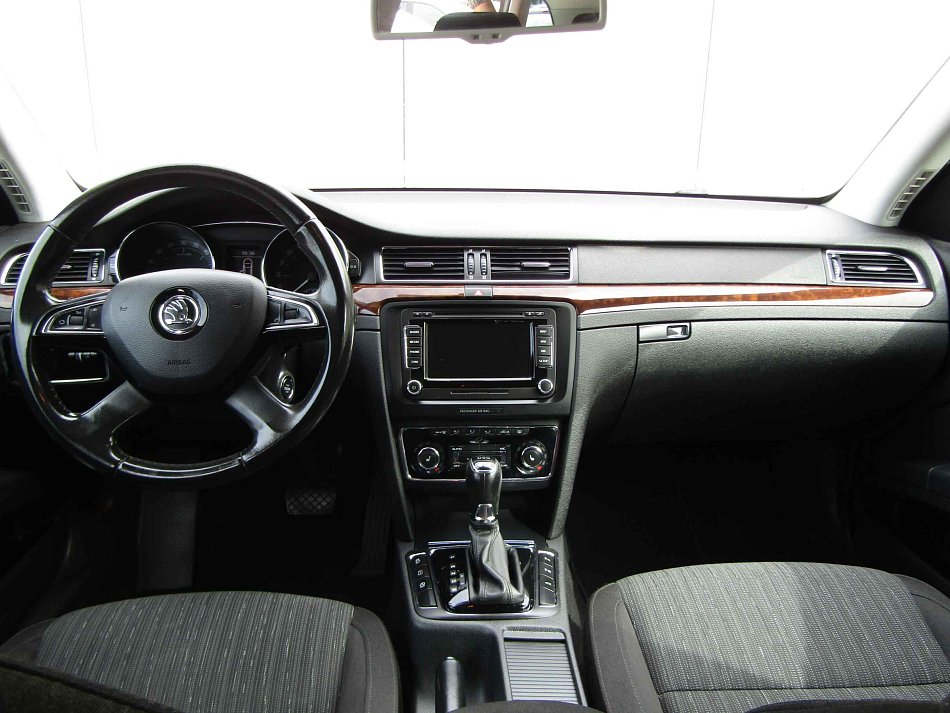 Škoda Superb II 2.0 TDi Elegance 4x4