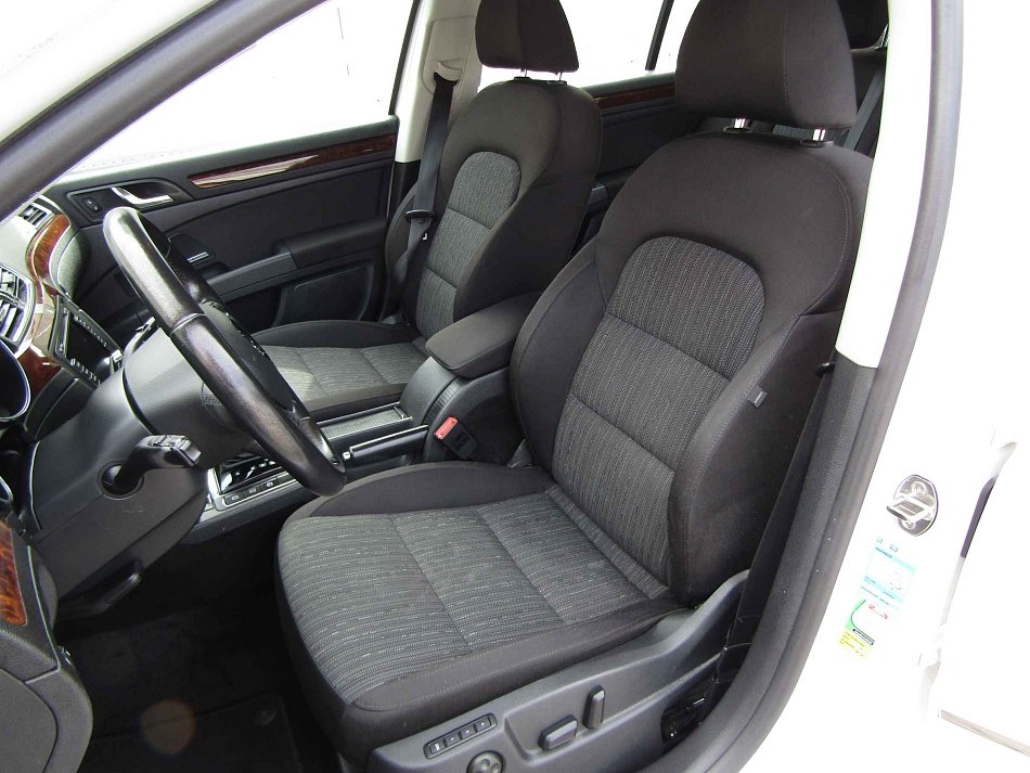 Škoda Superb II 2.0 TDi Elegance 4x4