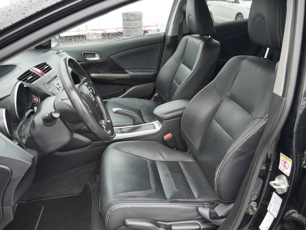 Honda Civic 2.2i-DTEC Executive