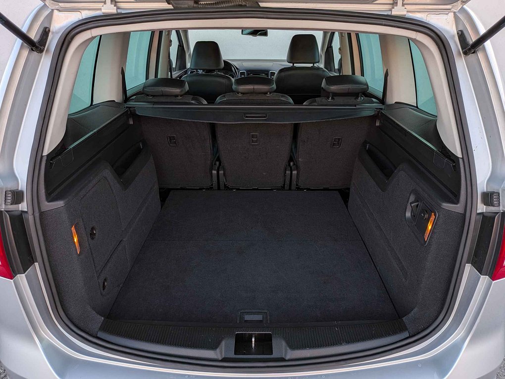 Volkswagen Sharan 2.0 TDi Highline