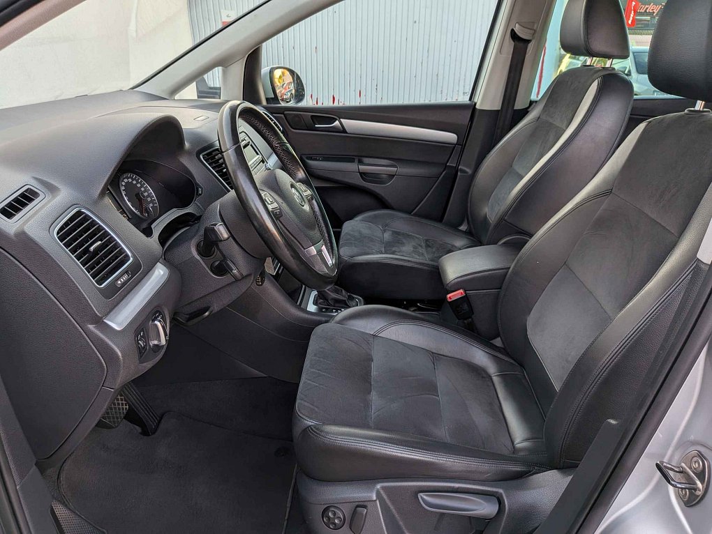 Volkswagen Sharan 2.0 TDi Highline