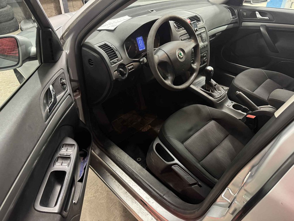 Škoda Octavia II 1.9 TDi Elegance