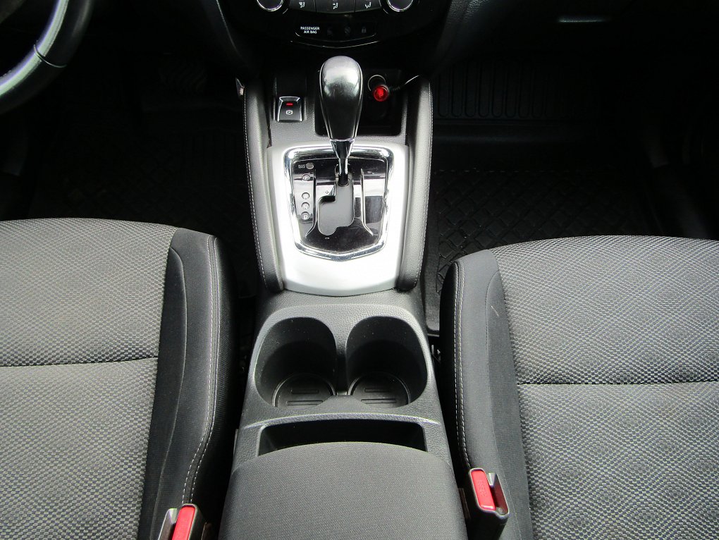 Nissan Qashqai 1.2 DiG-T 