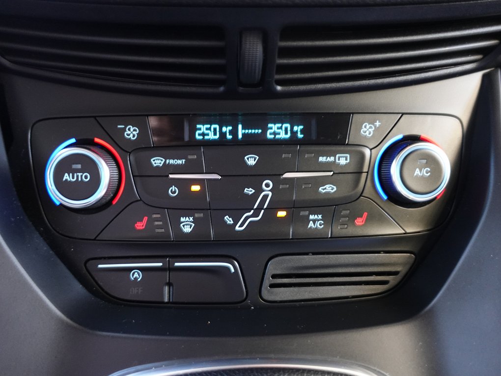 Ford C-MAX 1.0 EB Titanium