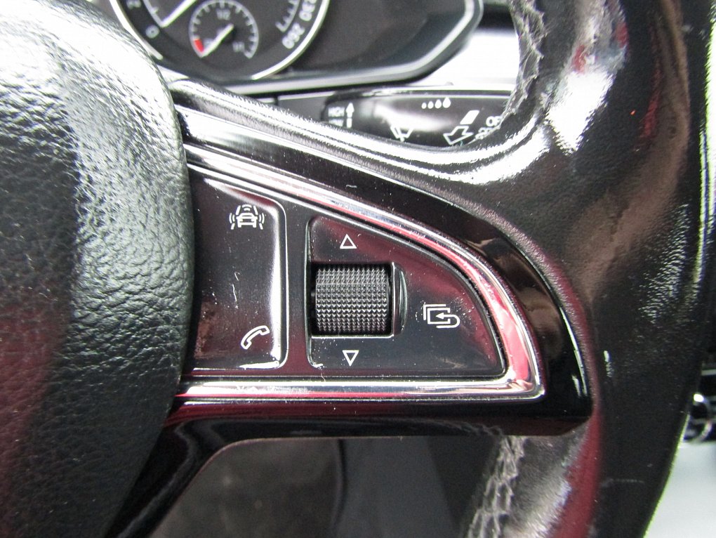 Škoda Superb III 2.0 TDi Active