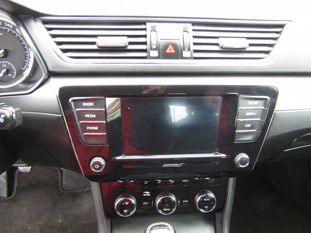 Škoda Superb III 2.0 TDi Active