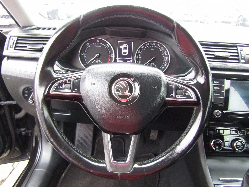 Škoda Superb III 2.0 TDi Active