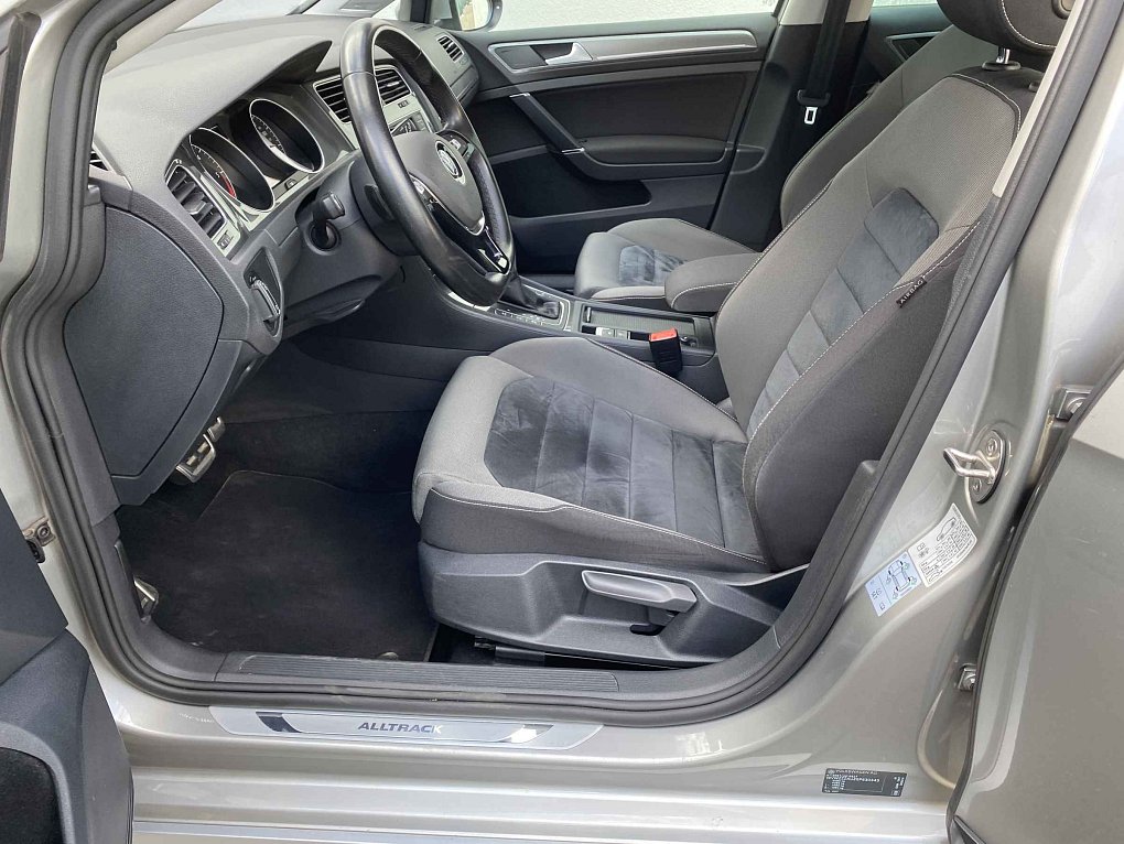 Volkswagen Golf 2.0 TDi Alltrack 4x4