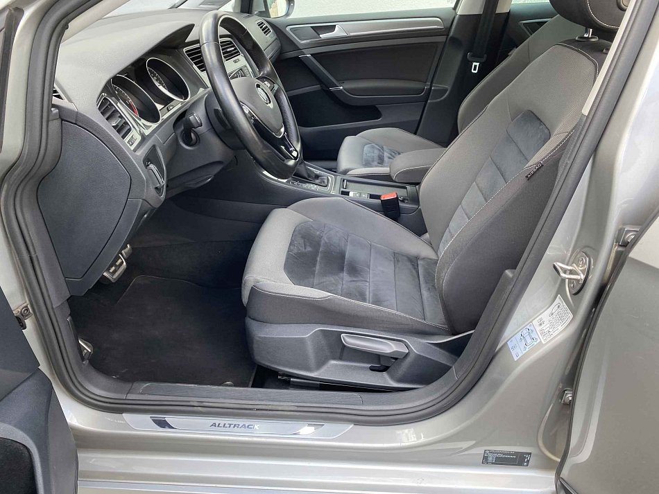 Volkswagen Golf 2.0 TDi Alltrack 4x4