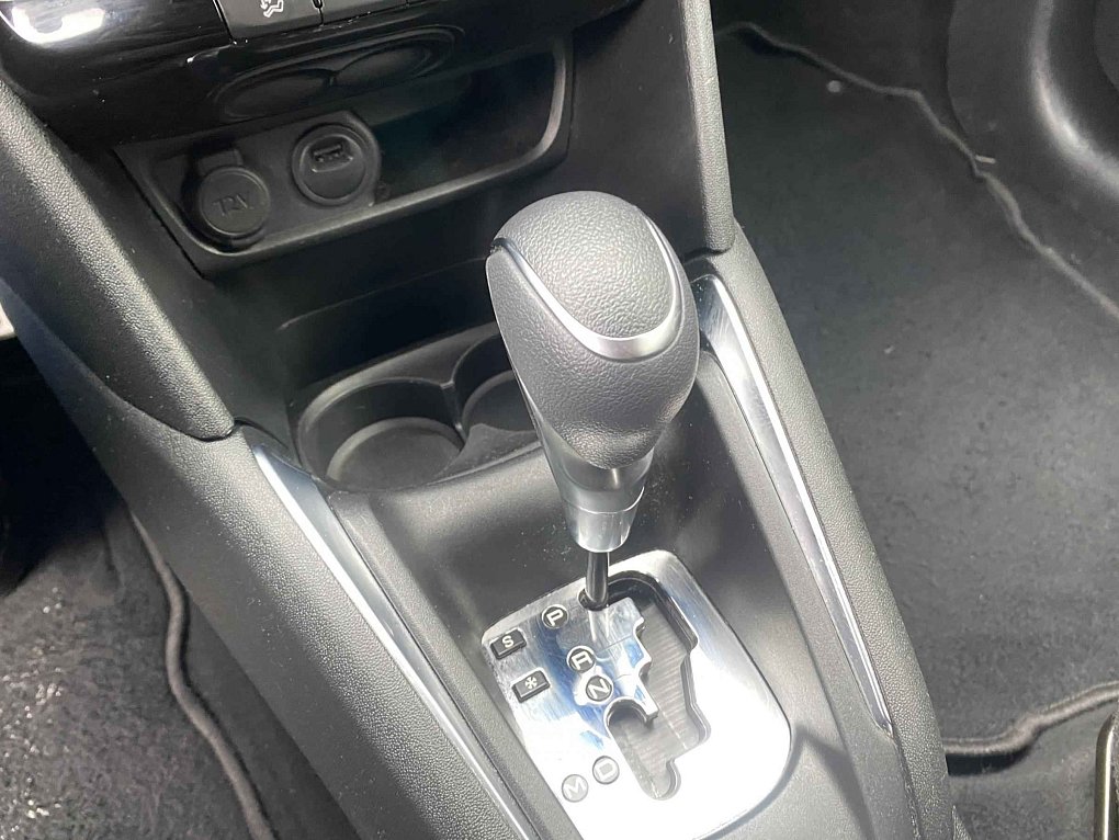 Peugeot 208 1.2 PT GT Line
