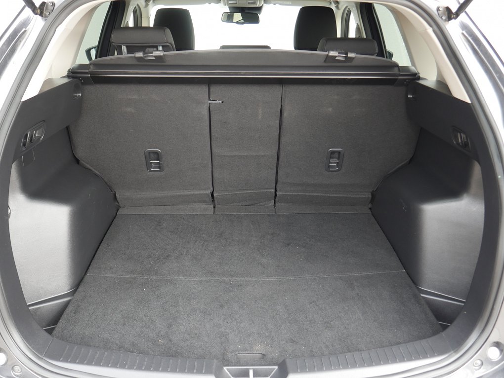 Mazda CX-5 2.0i  AWD