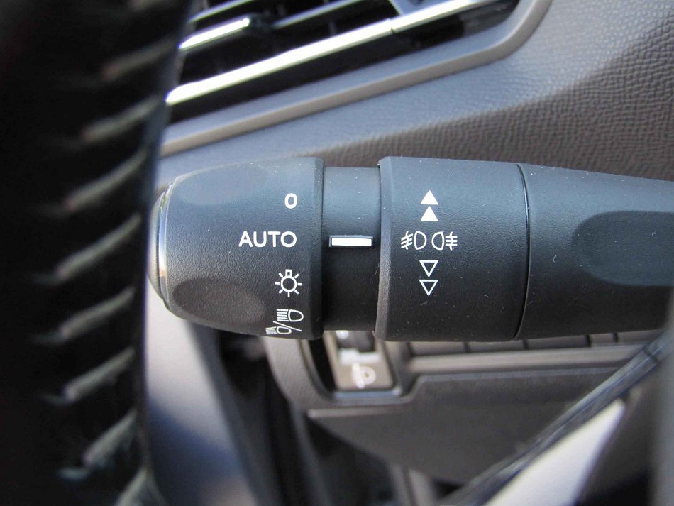 Peugeot 308 1.2 PT Active