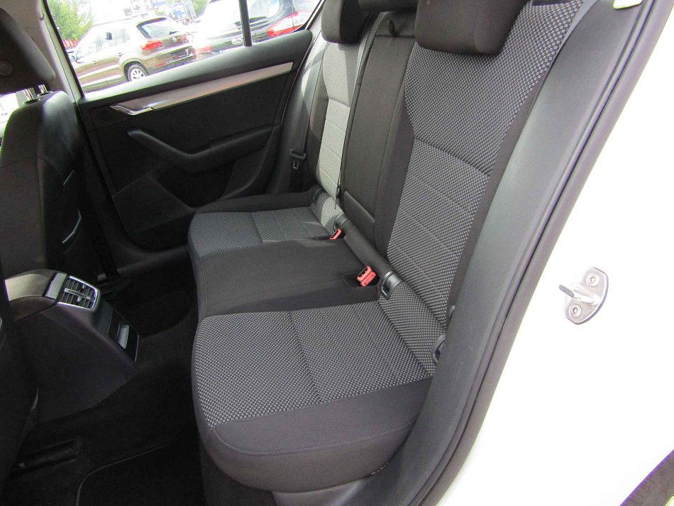 Škoda Octavia III 1.6 TDi 