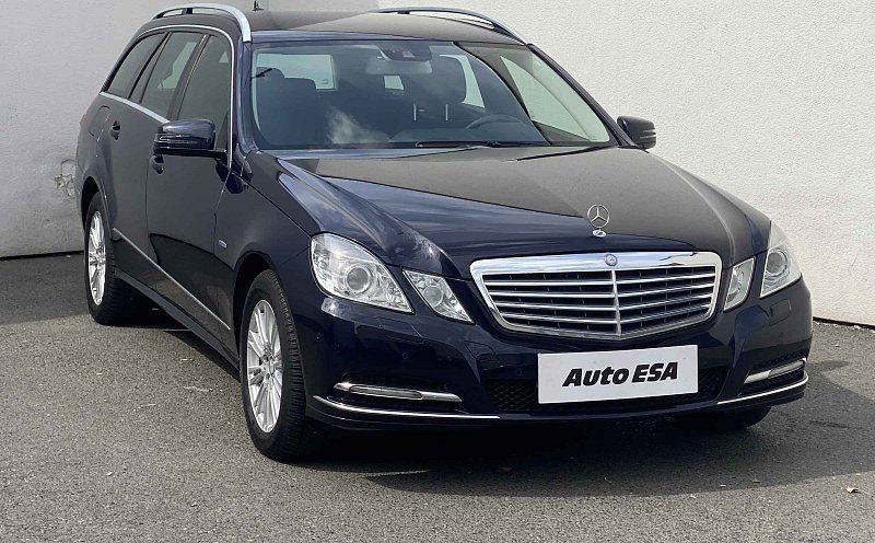 Mercedes-Benz Třída E 2.2 CDi Elegance E250