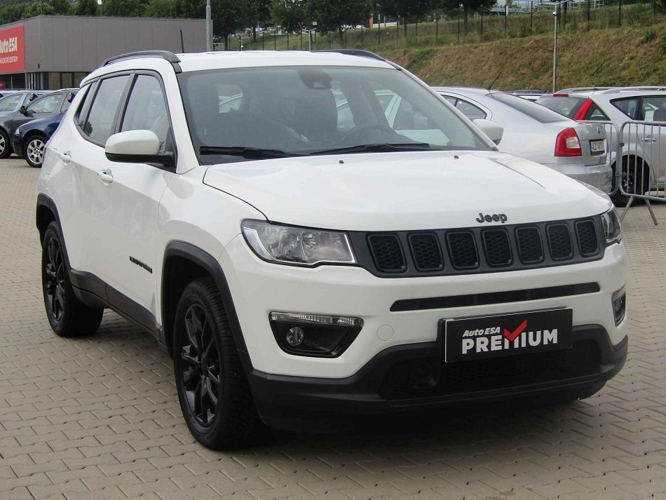 Jeep Compass 1.3 T-GDi NightEagle