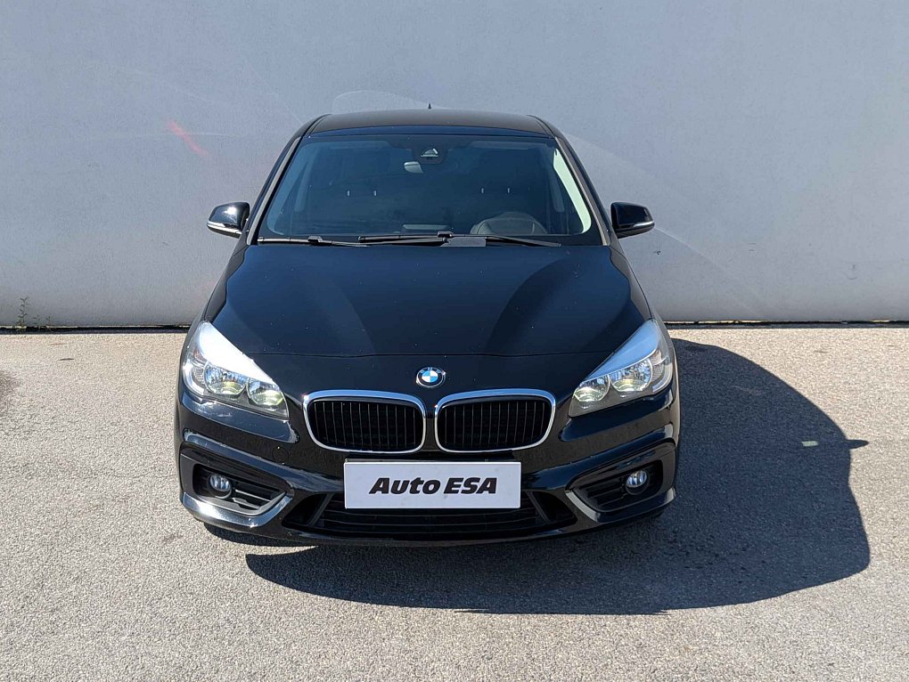 BMW Řada 2 1.5 i  218i