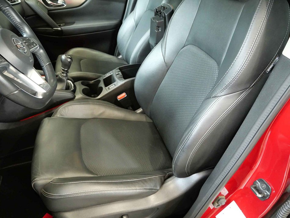 Nissan Qashqai 1.2 DIG-T N-Connecta
