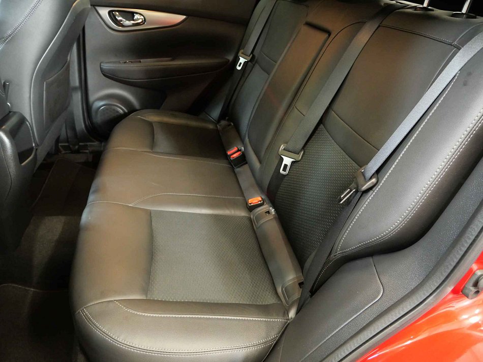 Nissan Qashqai 1.2 DIG-T N-Connecta