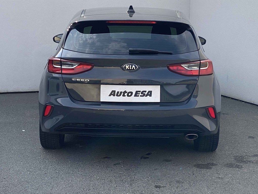 Kia Ceed 1.5 T-GDi Spin