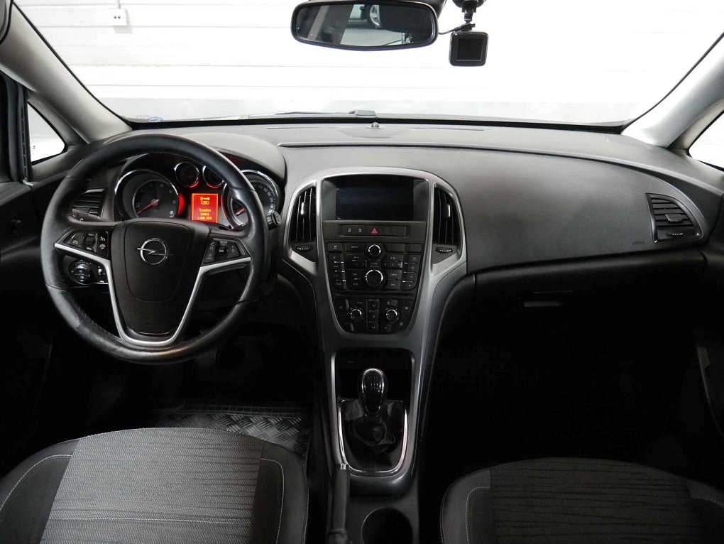 Opel Astra 1.6CDTi 