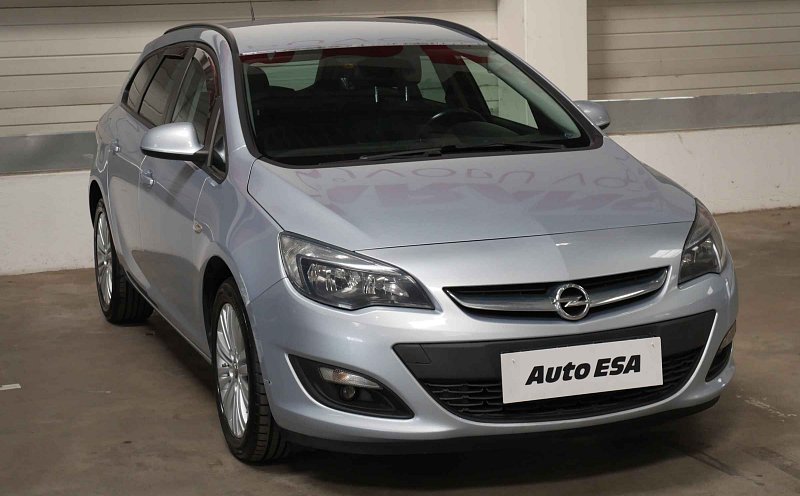 Opel Astra 1.6CDTi 