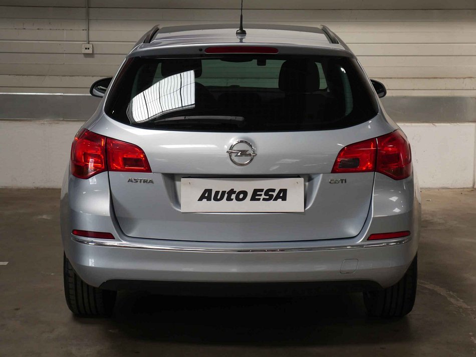Opel Astra 1.6CDTi 