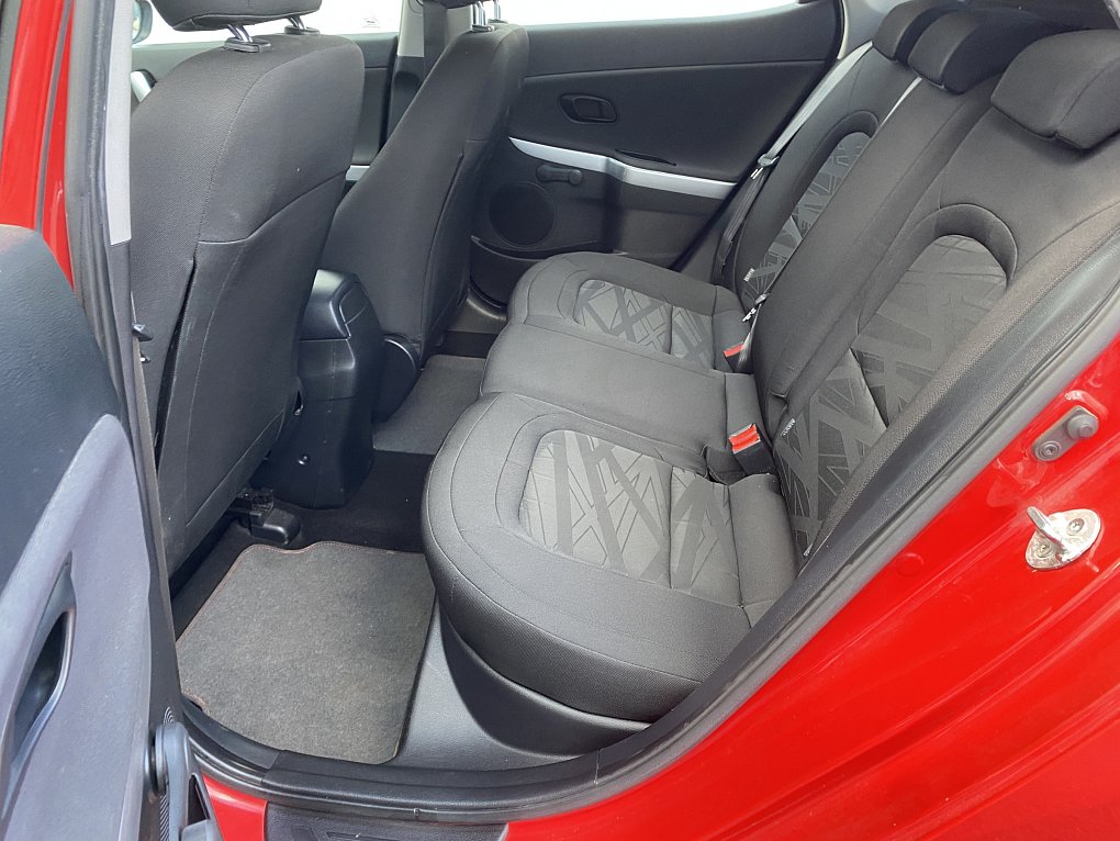 Kia Ceed 1.6GDi 