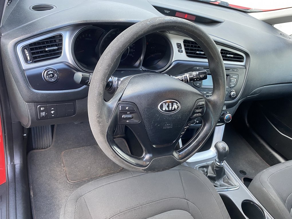 Kia Ceed 1.6GDi 