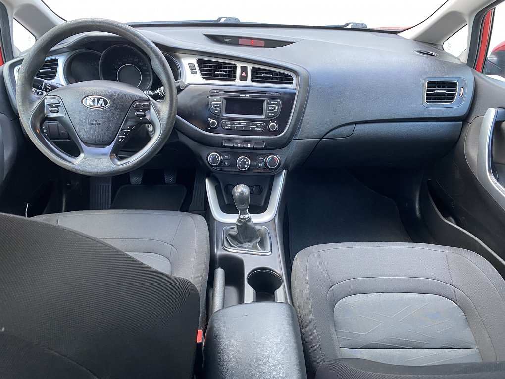 Kia Ceed 1.6GDi 