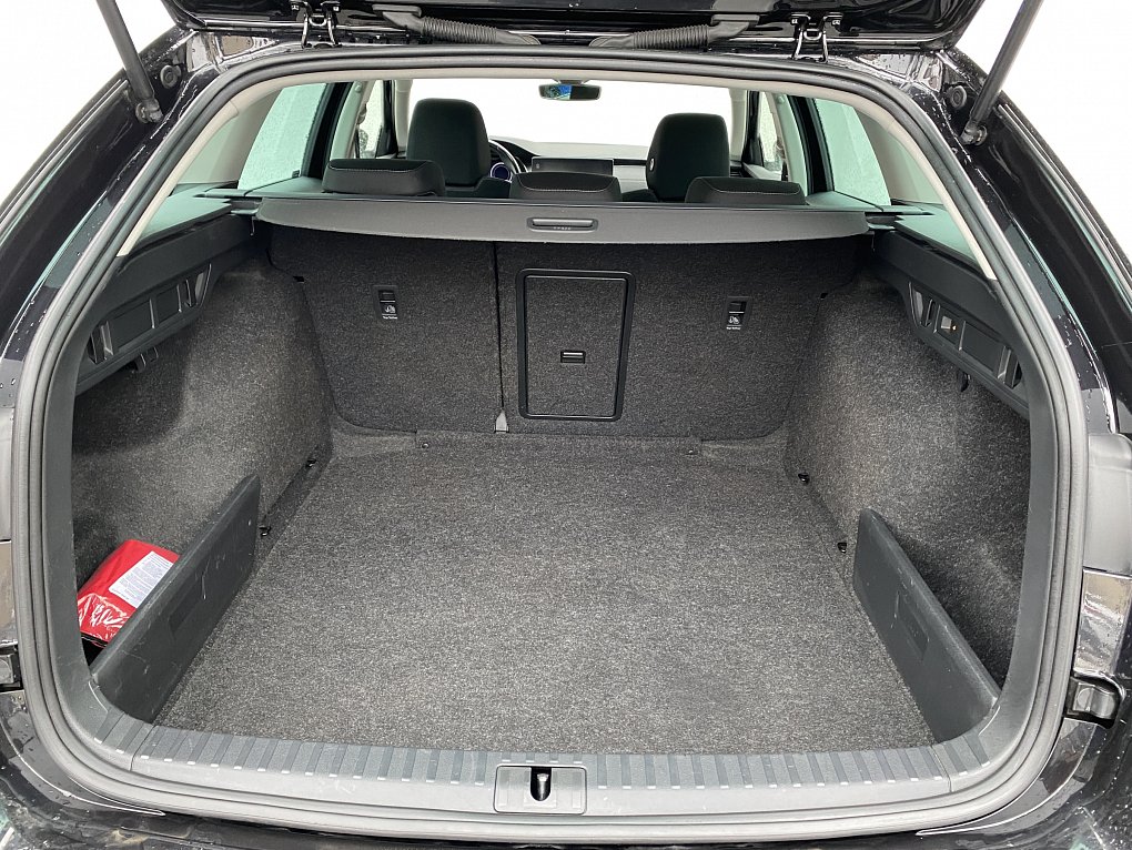 Škoda Octavia IV 2.0 TDi Style